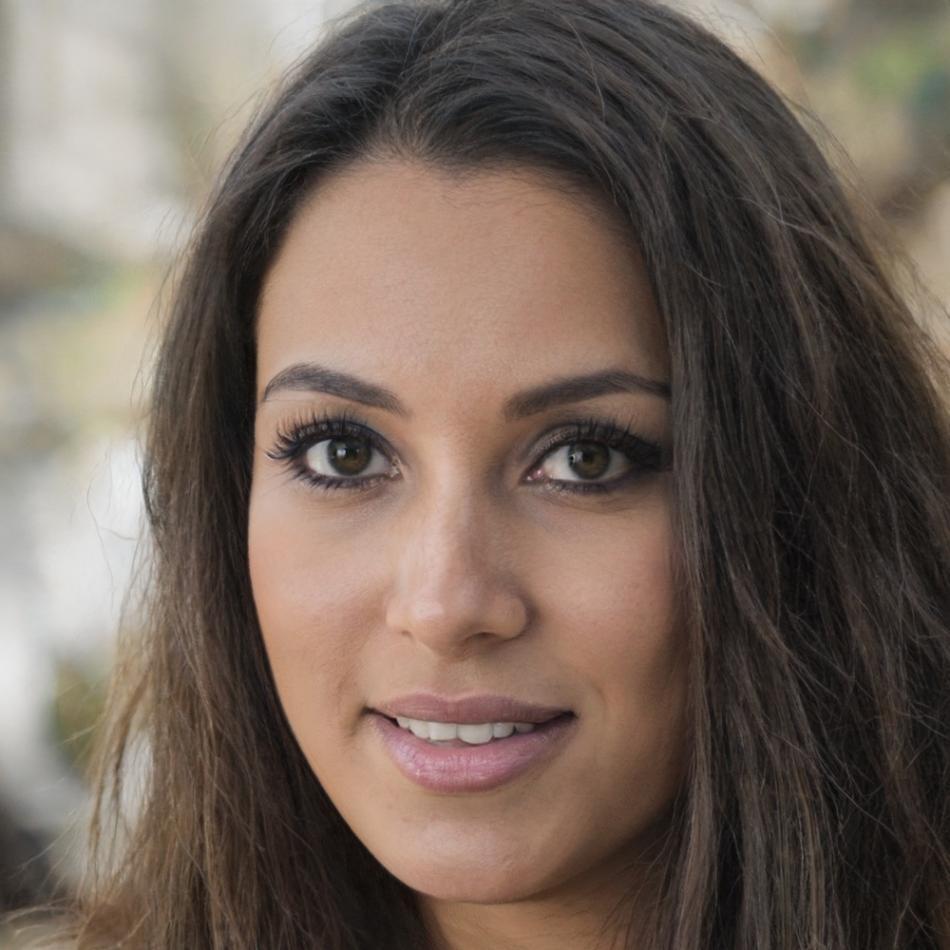 Carmen Rodríguez, Analista Financiero Senior